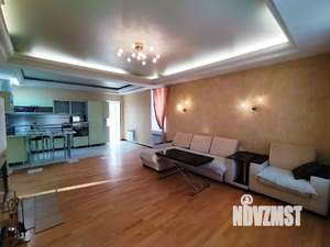 Дом 130м², 2-этажный, посуточно, 