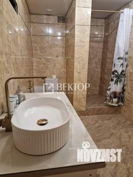 Дом 340м², 2-этажный, на длительный срок, 