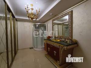 Дом 340м², 2-этажный, участок 15 сот.  