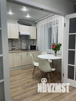 1-к квартира, посуточно, 30м2, 2/5 этаж
