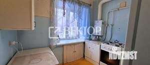 2-к квартира, вторичка, 42м2, 3/5 этаж