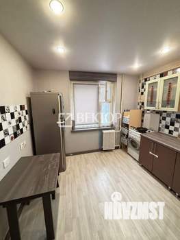 2-к квартира, вторичка, 50м2, 2/10 этаж