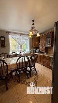 3-к квартира, вторичка, 136м2, 1/4 этаж
