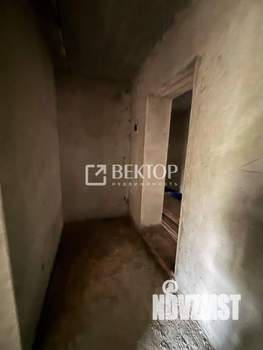 2-к квартира, вторичка, 57м2, 1/4 этаж