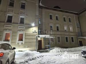 2-к квартира, вторичка, 60м2, 1/3 этаж