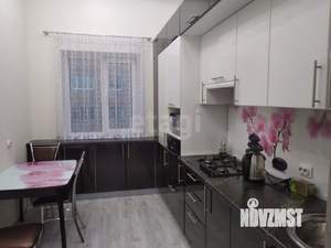2-к квартира, вторичка, 64м2, 3/3 этаж