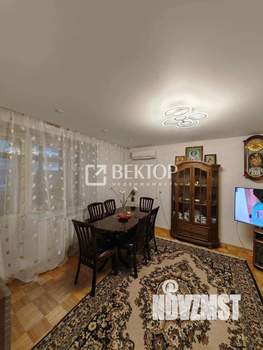 4-к квартира, вторичка, 107м2, 4/9 этаж
