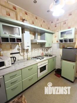 2-к квартира, вторичка, 61м2, 1/2 этаж