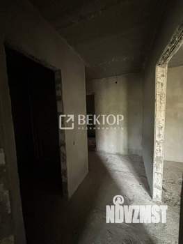 2-к квартира, вторичка, 57м2, 1/4 этаж