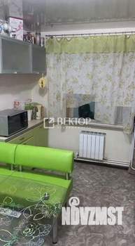 2-к квартира, вторичка, 60м2, 1/3 этаж