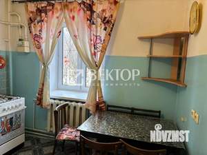 1-к квартира, вторичка, 32м2, 1/4 этаж