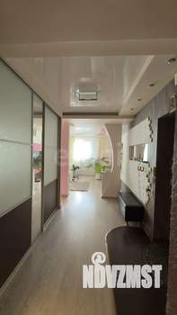 4-к квартира, вторичка, 91м2, 2/4 этаж