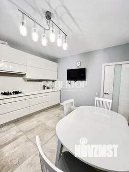 2-к квартира, вторичка, 94м2, 3/5 этаж