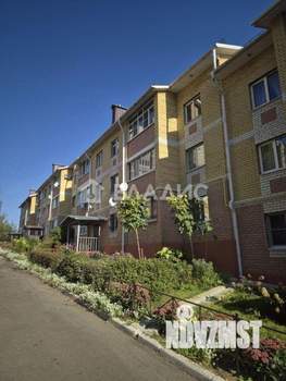 3-к квартира, вторичка, 82м2, 1/3 этаж
