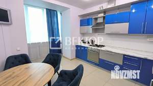 2-к квартира, вторичка, 93м2, 4/4 этаж