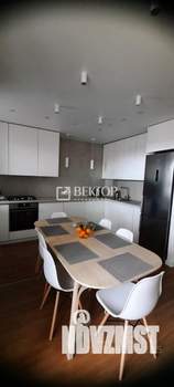3-к квартира, вторичка, 101м2, 8/10 этаж