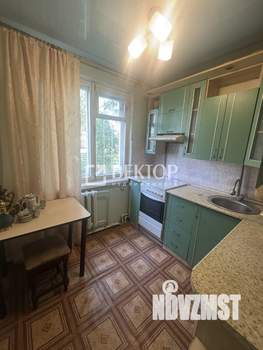 2-к квартира, вторичка, 40м2, 1/5 этаж