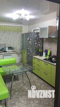 2-к квартира, вторичка, 61м2, 1/3 этаж